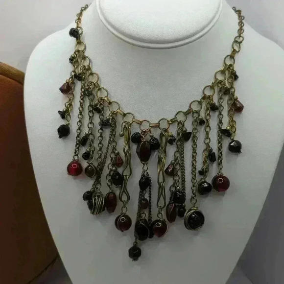 Lot of 2 Statement Necklaces: Gold-Tone Bib Dangle & Bronze Red Beaded Chain - Picture 8 of 10